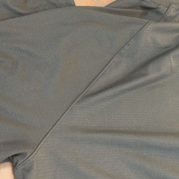 GAP Fit Men's Long Sleeve Moisture Wicking Reflective Logo Active Hoodie XXL - Picture 10 of 10